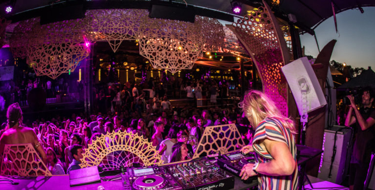 Woomoon Pioneer Dj In Ibiza Woomoon Pioneer Dj In Ibiza